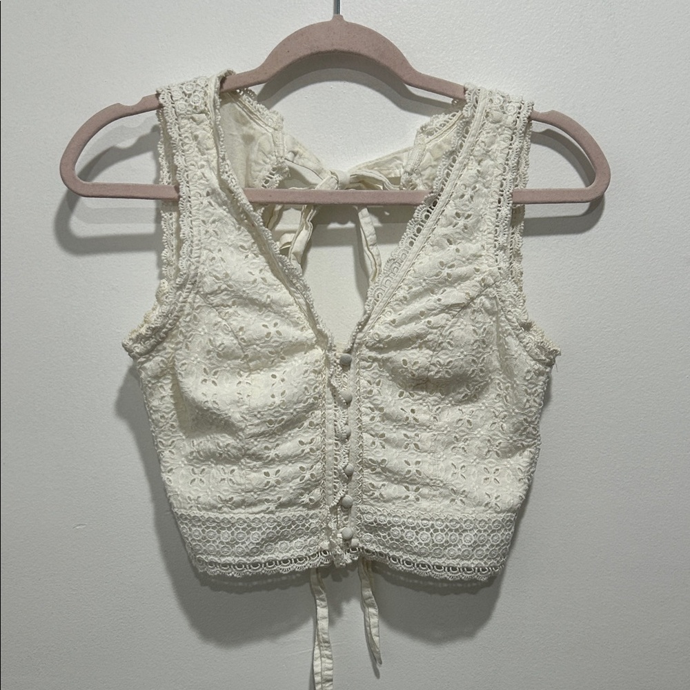 Abercrombie & Fitch Cream Lace Button-Front Crop Top
